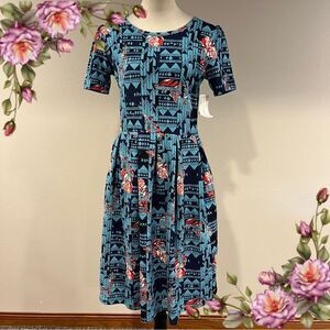 LuLaRoe geometric‎ print short sleeve Amelia dress size large